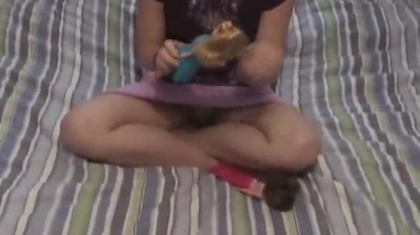 18yo teen Kitty playing with her dolls