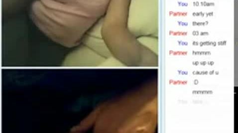 Chatroulette Omegle teen loves to watch cum